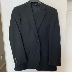 Hugo Boss Men’s suit